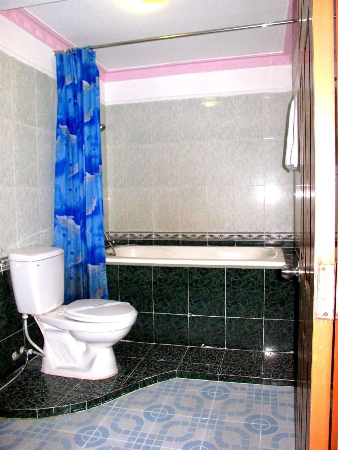 Thuy Tien Hotel Ho Chi Minh City Exterior photo