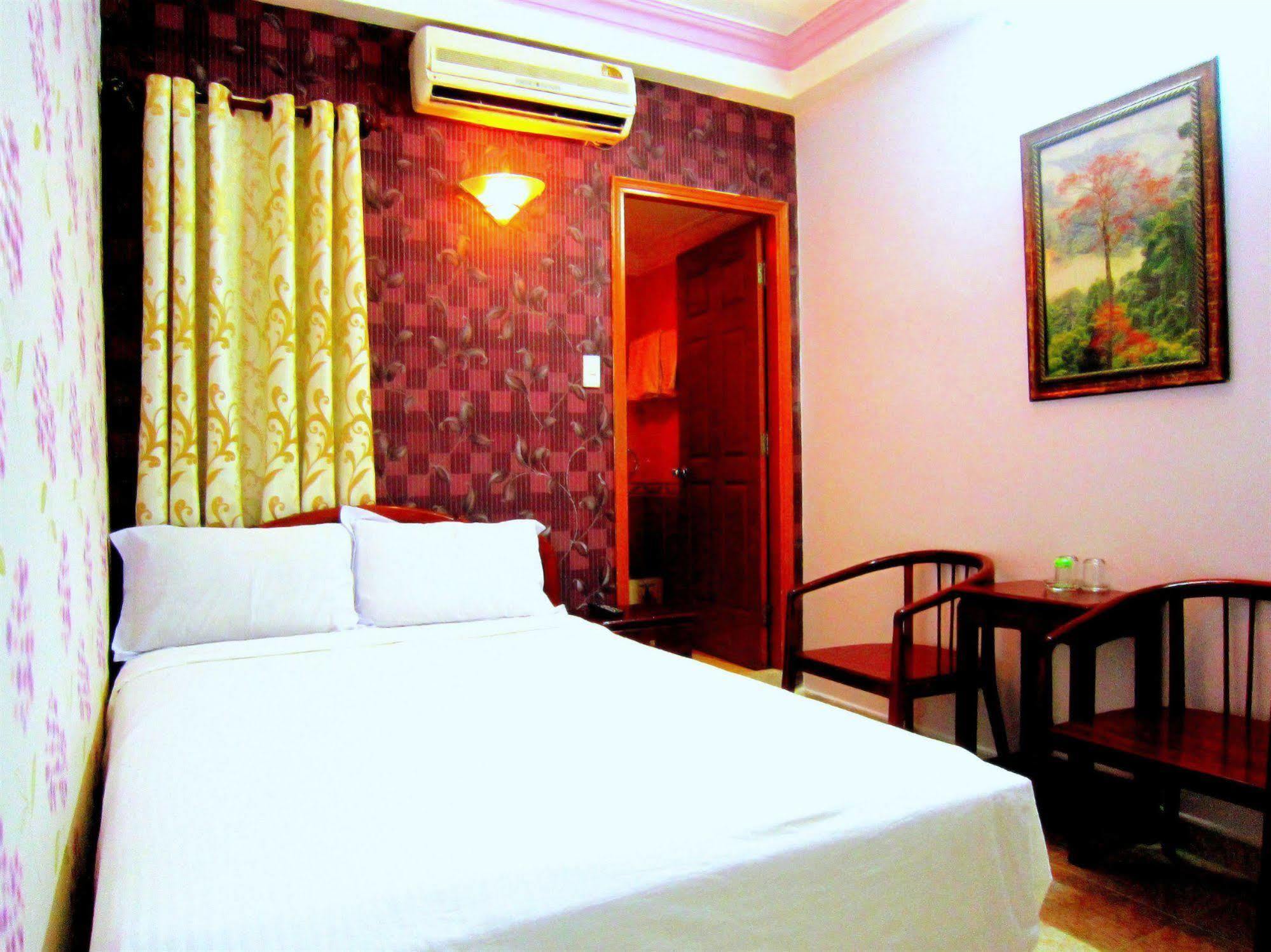 Thuy Tien Hotel Ho Chi Minh City Exterior photo
